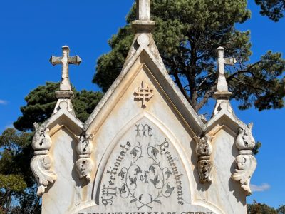 historical monument at Guildford Cemetery
